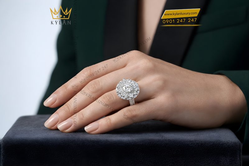 Nhẫn nữ vàng trắng Au750 đính kim cương