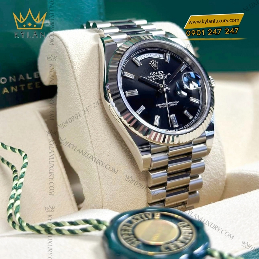 Kỳ Lân Luxury rolex day date 40 mat den kim cuong 228239 0005 4 Đồng hồ Rolex Day Date 40 mặt đen kim cương 228239-0005