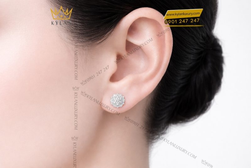 Bông tai vàng trắng Au750 đính kim cương