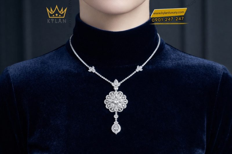 Dây chuyền vàng trắng Au750 đính kim cương