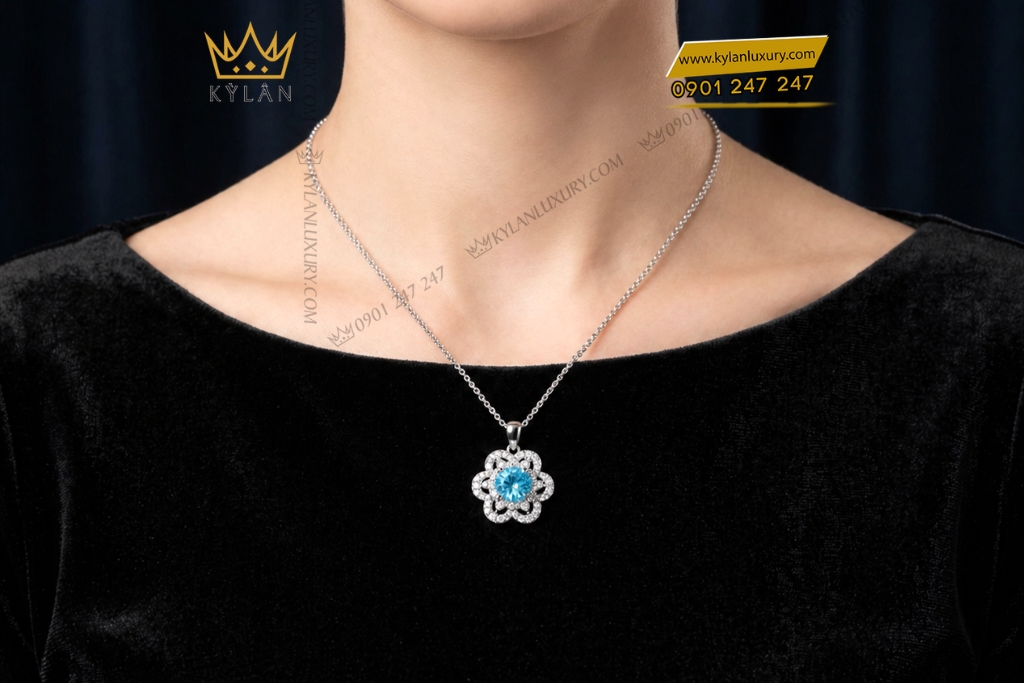 Kỳ Lân Luxury Day chuyen vang trang Au750 dinh kim cuong va da Topaz 7 Dây chuyền vàng trắng Au750 đính kim cương và đá Topaz