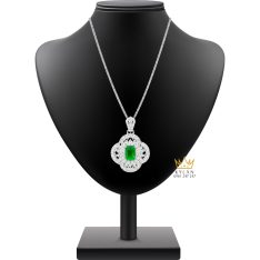 Dây chuyền vàng trắng Au750 đính kim cương và đá lục bảo