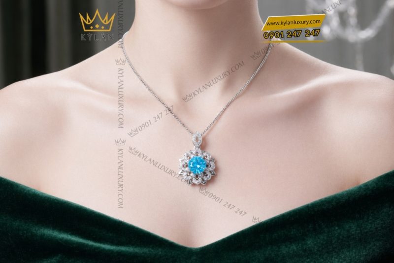 Dây chuyền vàng trắng Au750 đính kim và đá Topaz