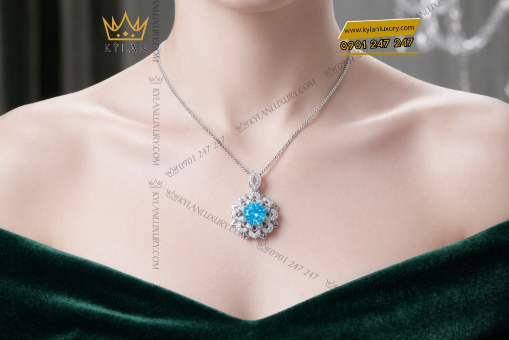 Kỳ Lân Luxury Day chuyen vang trang Au750 dinh kim va da Topaz 6 Dây chuyền vàng trắng Au750 đính kim và đá Topaz