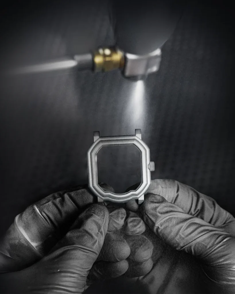 Đồng hồ Gerald Charles Maestro 2.0 Meteoritae Darkblast 4 Kỳ Lân Luxury Dong ho Gerald Charles Maestro 2.0 Meteorite Darkblast8 Đồng hồ Gerald Charles Maestro 2.0 Meteoritae Darkblast