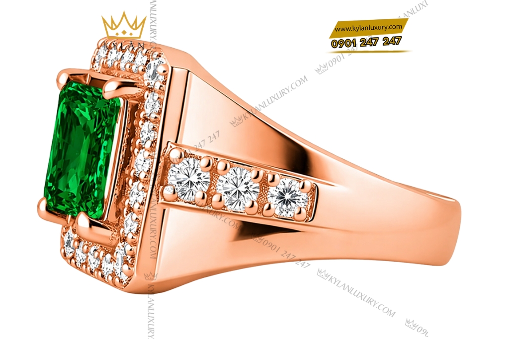 Kỳ Lân Luxury Nhan nam vang hong Au750 dinh kim cuong va da ngoc luc bao 3 Nhẫn nam vàng hồng Au750 đính kim cương và đá ngọc lục bảo