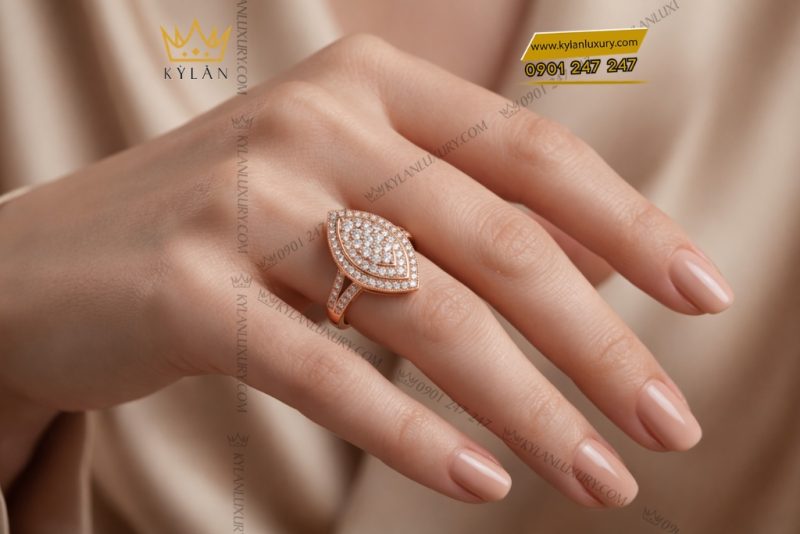 Nhẫn nữ vàng hồng Au750 đính kim cương