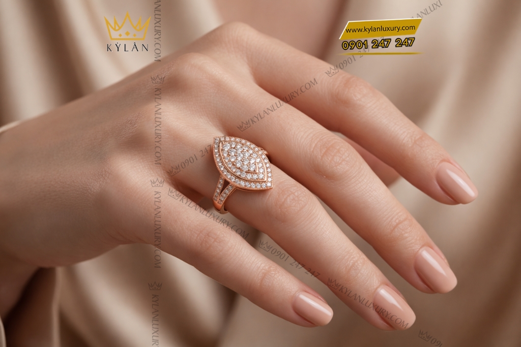 Nhẫn nữ vàng hồng Au750 đính kim cương