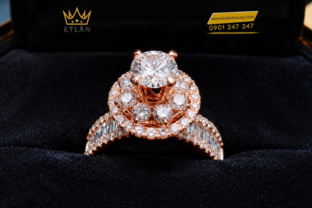 Kỳ Lân Luxury Nhan nu vang hong Au750 dinh kim cuong 6 5 Nhẫn nữ kim cương vàng hồng Au750 đính viên chủ 6ly3