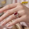 Nhẫn nữ vàng hồng Au750 đính kim cương và đá sapphire đỏ