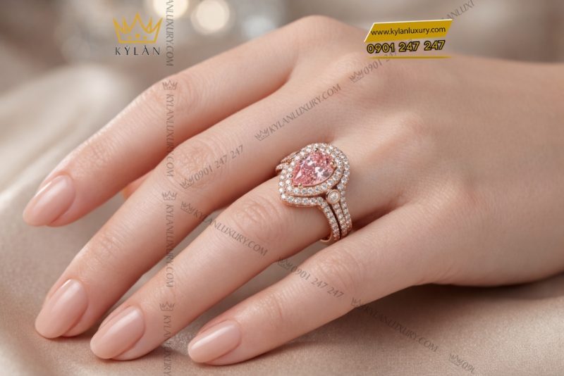 Nhẫn nữ vàng hồng Au750 đính kim cương và sapphire hồng