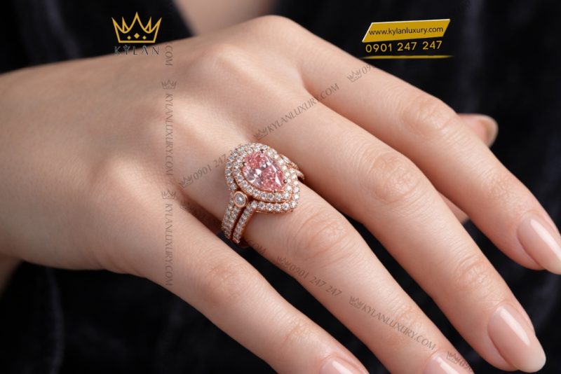 Nhẫn nữ vàng hồng Au750 đính kim cương và sapphire hồng