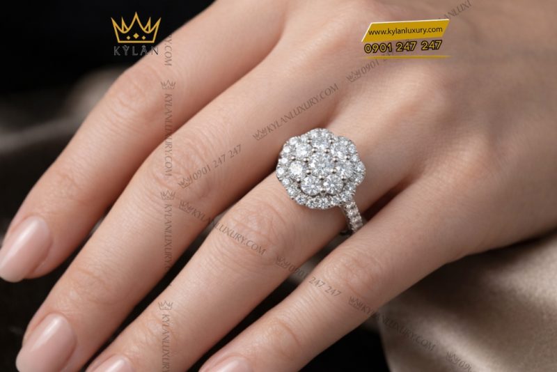 Nhẫn nữ vàng trắng Au750 đính kim cương