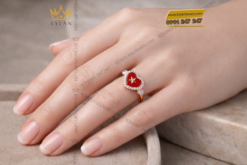 Nhẫn trái tim đính ngôi sao vàng hồng Au750 và kim cương