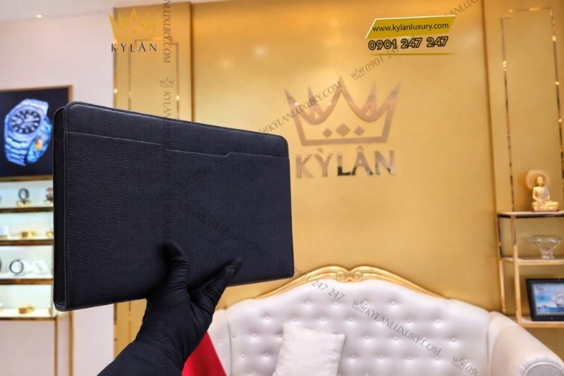 Túi Clutch da bê đen khóa vân tay