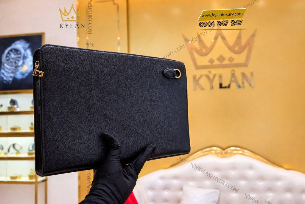 Túi Clutch da bê đen khóa vân tay 13 Kỳ Lân Luxury Tui Clutch da be den khoa van tay 8 Túi Clutch da bê đen khóa vân tay