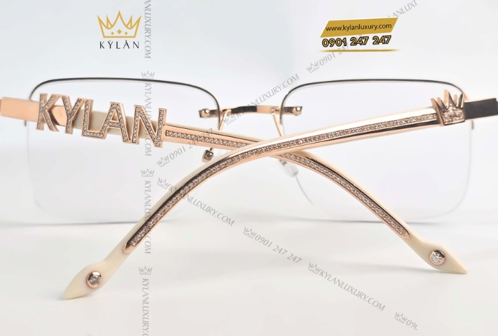 Vàng Au750 – Vì sao nên chọn trong trang sức và thời trang cao cấp? 6 Vàng Au750 – Vì sao nên chọn trong trang sức và thời trang cao cấp?