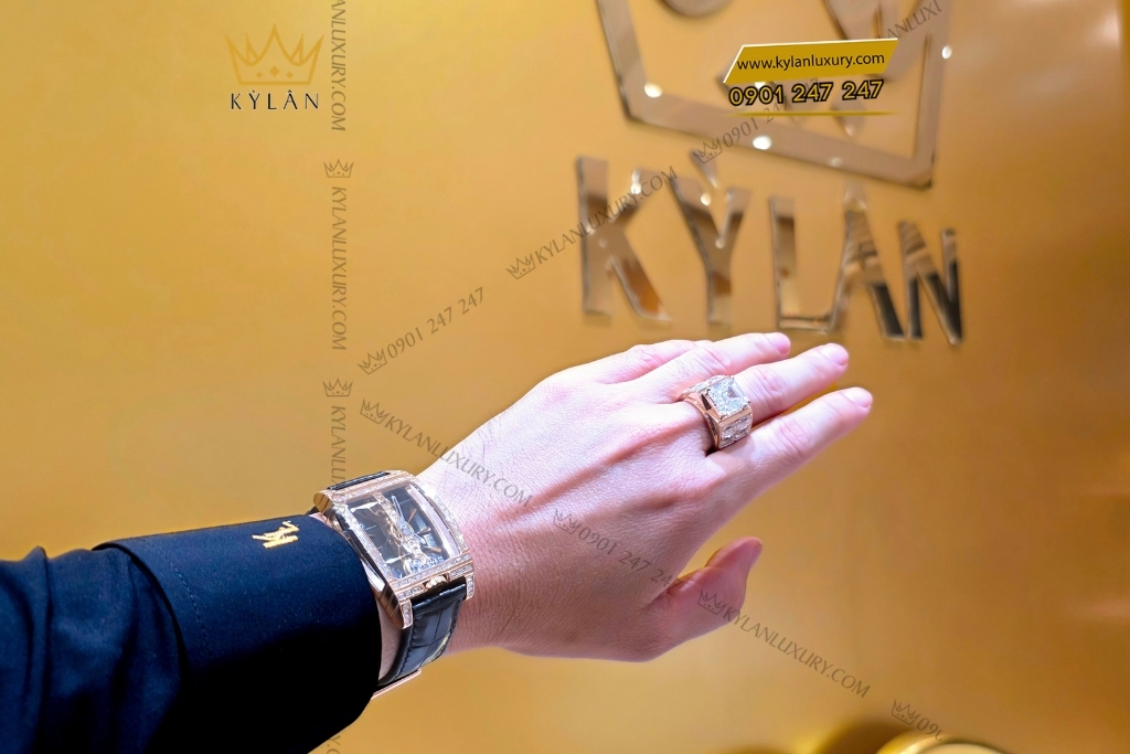 Kỳ Lân Luxury corum vang hong custom vanh kim vuong 11 Đồng hồ Corum Golden Bridge vàng hồng custom vành kim vuông
