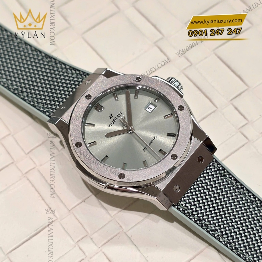 Kỳ Lân Luxury hublot classic fusion titanium sage green 42mm 4 Đồng hồ Hublot Classic Fusion Titanium Sage Green 42mm