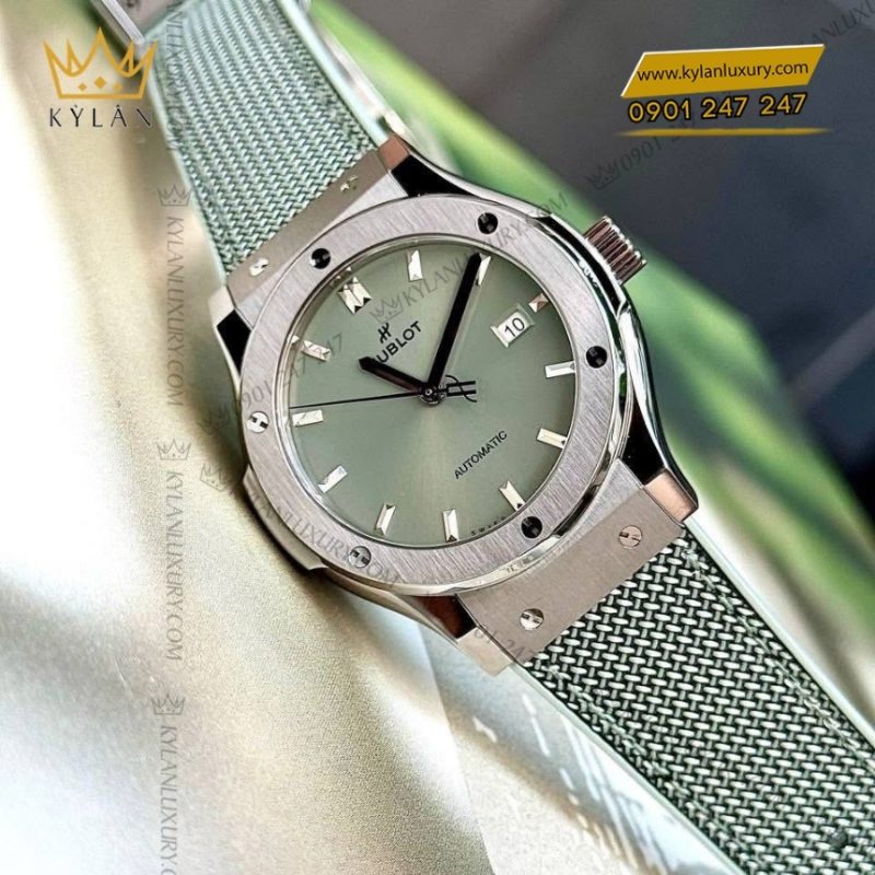Đồng hồ Hublot Classic Fusion Titanium Sage Green 42mm