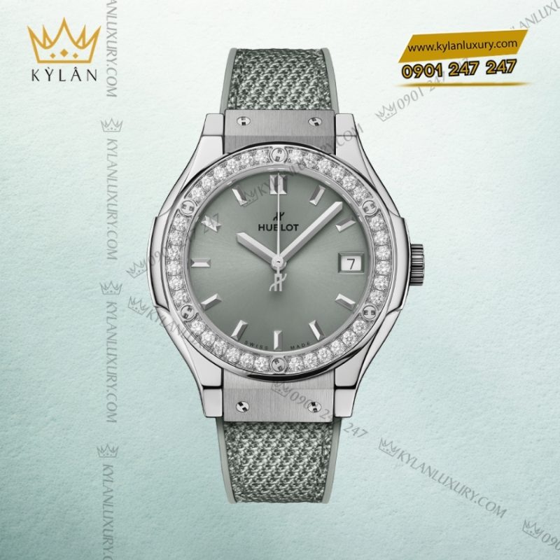 Đồng hồ Hublot Classic Fusion Titanium Sage Green Diamonds 33mm