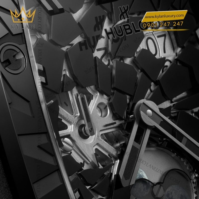 Đồng hồ Hublot Spirit of Big Bang Impact All Black 42mm