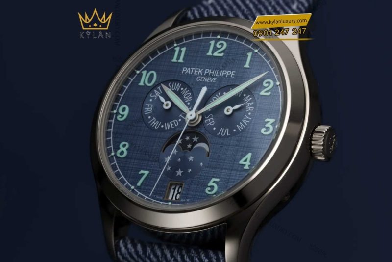 Đồng hồ Patek Philippe Complications mặt số xanh xám 4946G-001