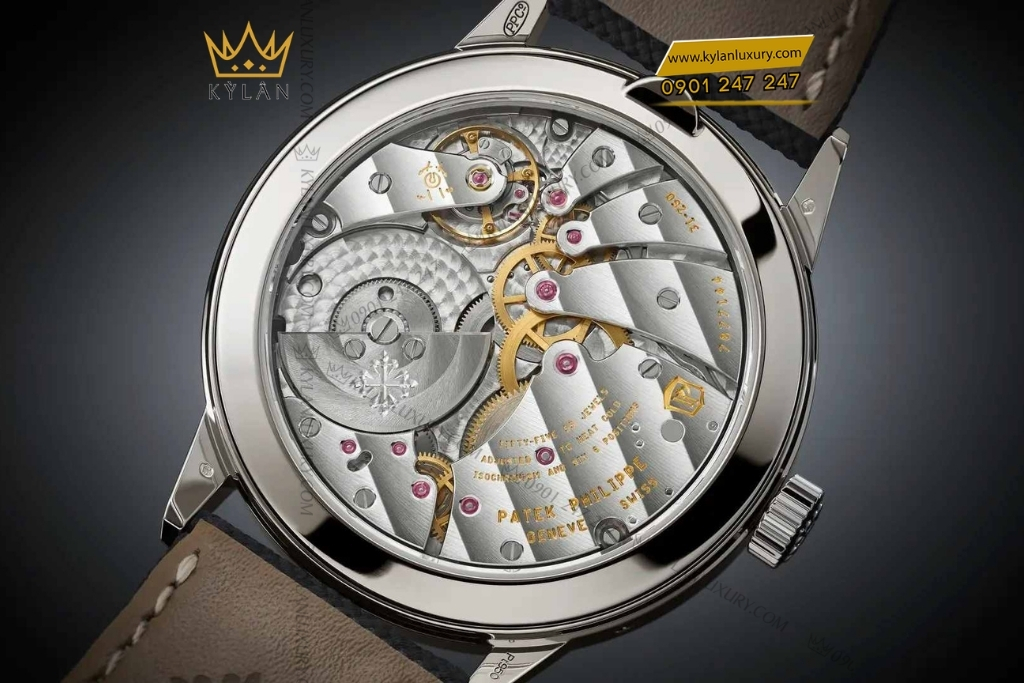 Kỳ Lân Luxury patek philippe 5236p 011 grand complications 2 Đồng hồ Patek Philippe Grand Complications mặt bạc satin 5236P-011