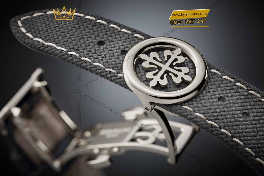 Kỳ Lân Luxury patek philippe 5236p 011 grand complications 4 Đồng hồ Patek Philippe Grand Complications mặt bạc satin 5236P-011