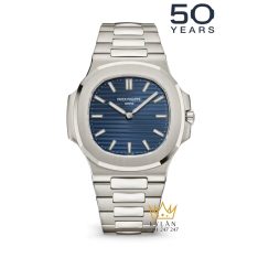 Đồng hồ Patek Philippe Nautilus mặt số xanh sunburst 5810/1G-001