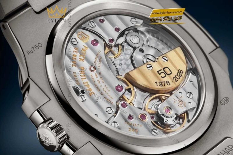 Đồng hồ Patek Philippe Nautilus mặt số xanh sunburst 5810/1G-001