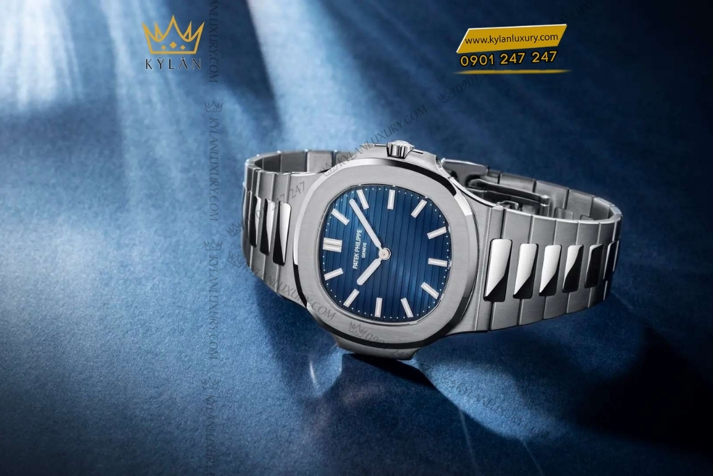 Kỳ Lân Luxury patek philippe nautilus 5810 1g 001 3 Đồng hồ Patek Philippe Nautilus mặt số xanh sunburst 5810/1G-001