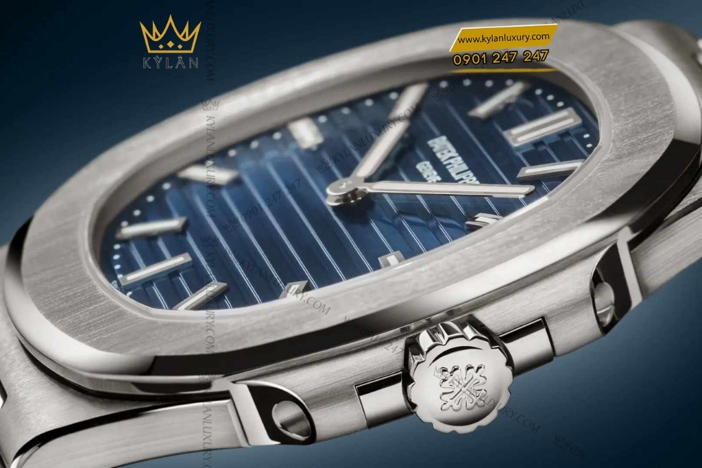 Kỳ Lân Luxury patek philippe nautilus 5810 1g 001 6 Đồng hồ Patek Philippe Nautilus mặt số xanh sunburst 5810/1G-001