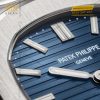 Đồng hồ Patek Philippe Nautilus mặt số xanh sunburst 5810/1G-001