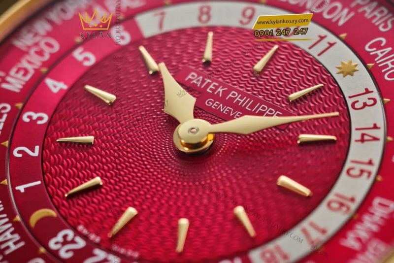 Đồng hồ Patek Philippe World Time mặt số đỏ 7129J-001