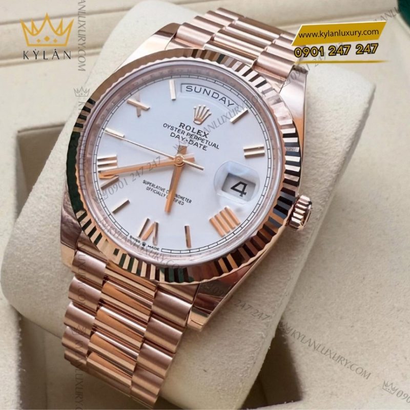 Đồng hồ Rolex Day Date mặt số trắng La Mã 128235-0070