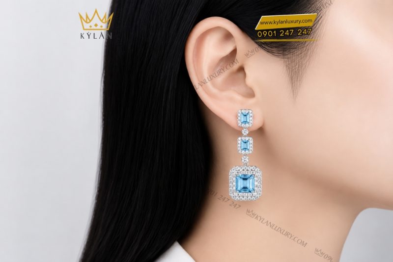 Bông tai vàng trắng Au750 đính kim cương và đá Topaz
