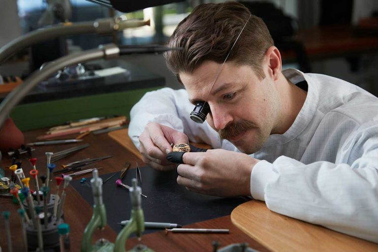 Kỳ Lân Luxury Bradley Taylor Ardea Guilloche Dial Parts4 Đồng hồ Bradley Taylor Ardea