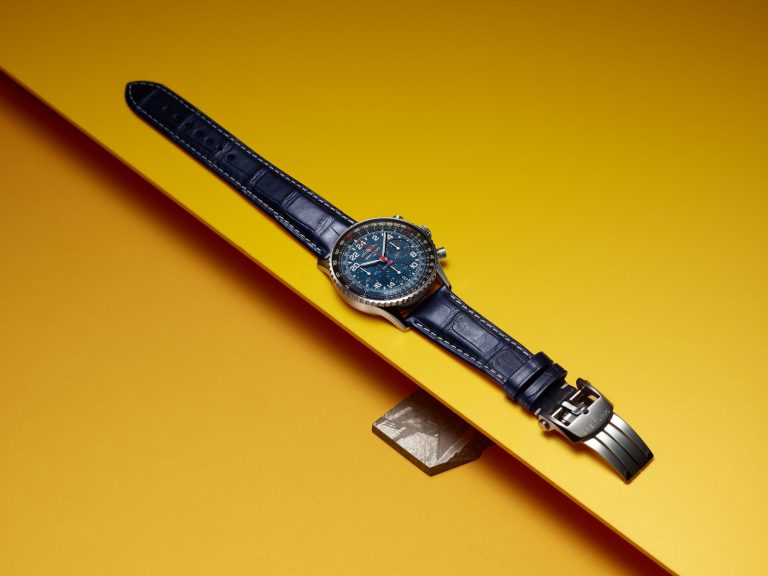 Kỳ Lân Luxury Breitling Navitimer Cosmonaute Artemis II Kylan 1 Đồng hồ Breitling Navitimer Cosmonaute Artemis II