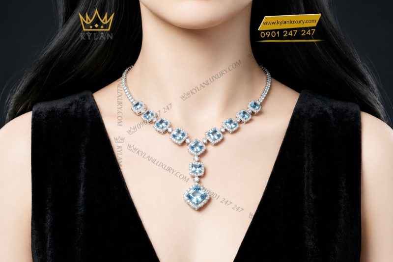 Dây chuyền vàng trắng Au750 đính kim cương và đá Topaz