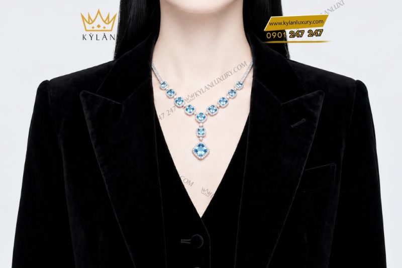 Dây chuyền vàng trắng Au750 đính kim cương và đá Topaz