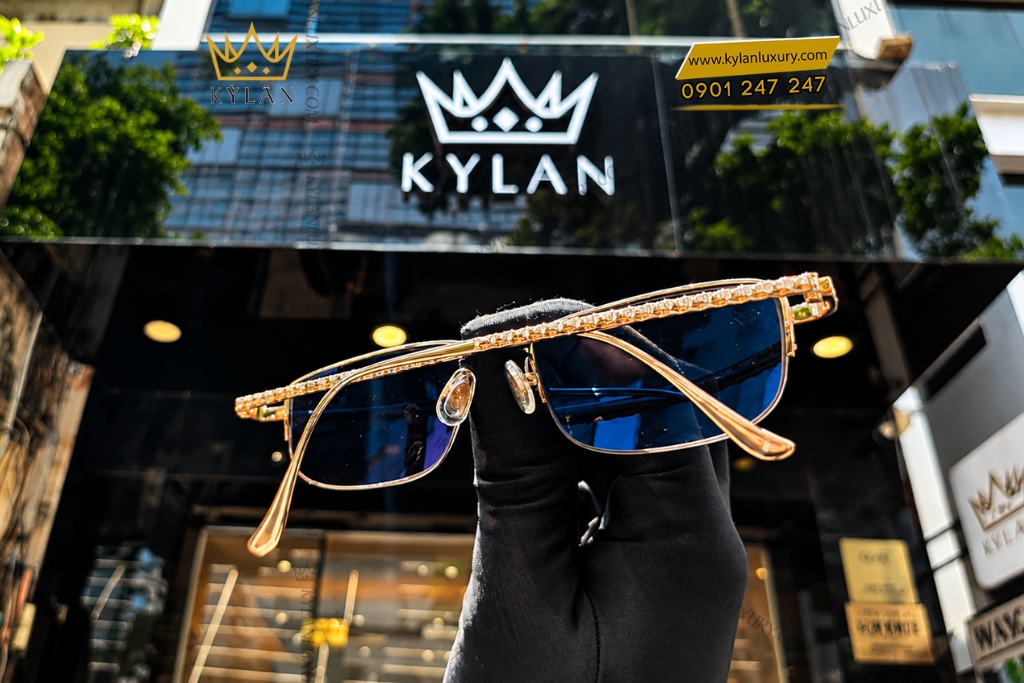 Kỳ Lân Luxury Mat kinh vang Au750 dinh kim cuong 7 Mắt kính vàng Au750 đính kim cương