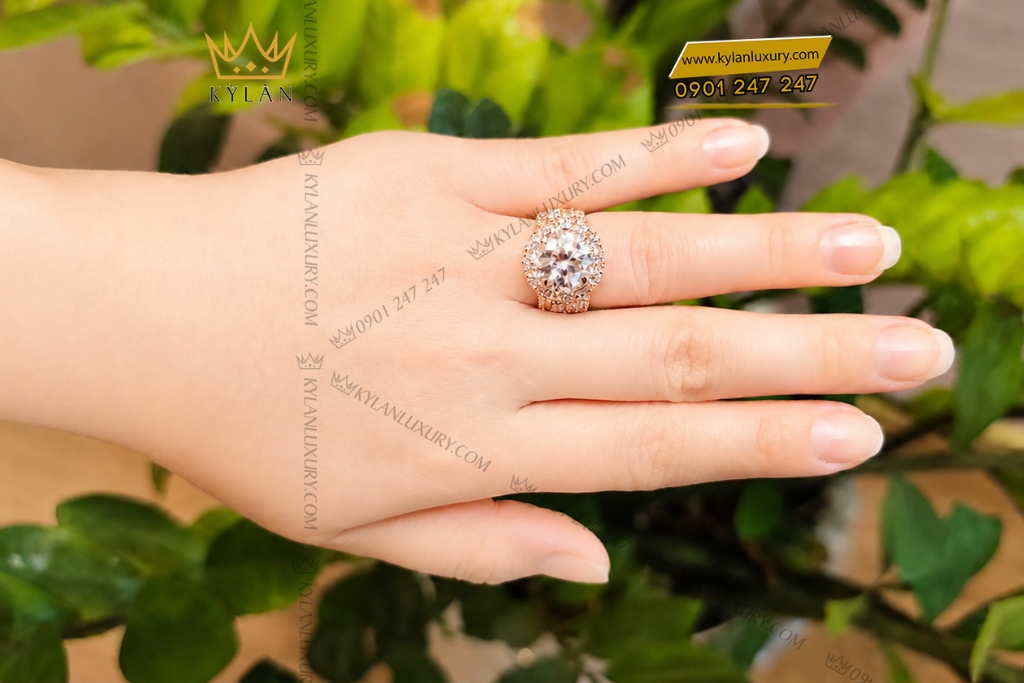 Kỳ Lân Luxury Nhan nu vang hong Au750 dinh vien chu 9ly5 10 Nhẫn nữ vàng hồng Au750 đính viên chủ 9ly5