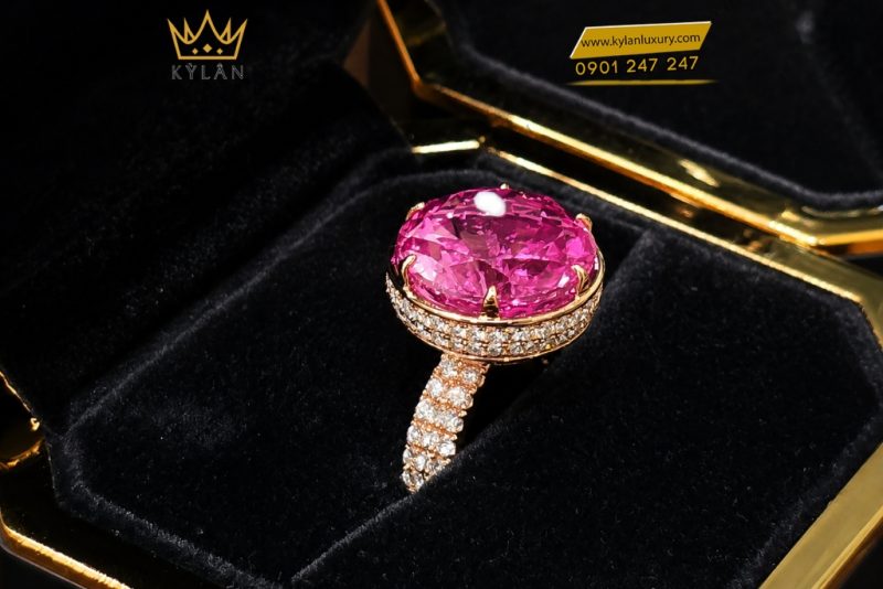 Nhẫn nữ vàng hồng Au750 đính viên chủ sapphire hồng