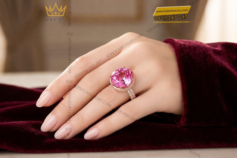 Nhẫn nữ vàng hồng Au750 đính viên chủ sapphire hồng