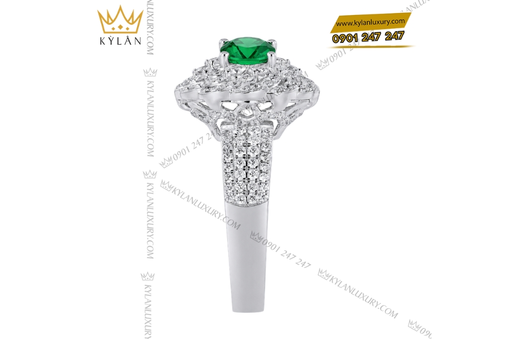 Kỳ Lân Luxury Nhan nu vang trang Au750 dinh kim cuong va da ngoc luc bao 6 Nhẫn nữ vàng trắng Au750 đính kim cương và đá ngọc lục bảo
