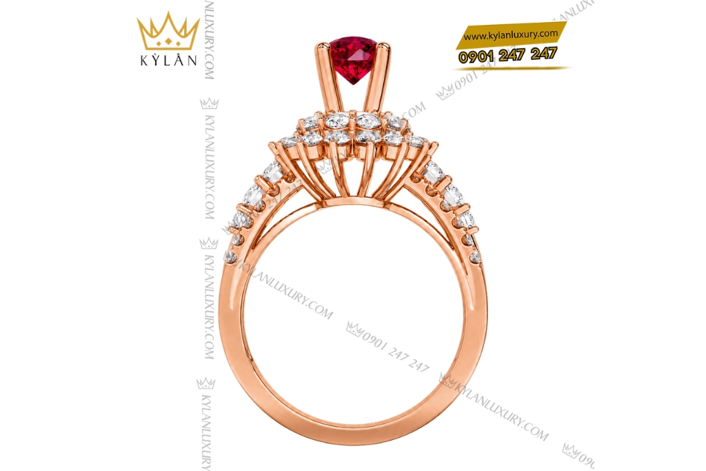 Kỳ Lân Luxury Nhan vang hong Au750 dinh kim cuong va sapphire do 5 Nhẫn nữ vàng hồng Au750 đính kim cương và sapphire đỏ