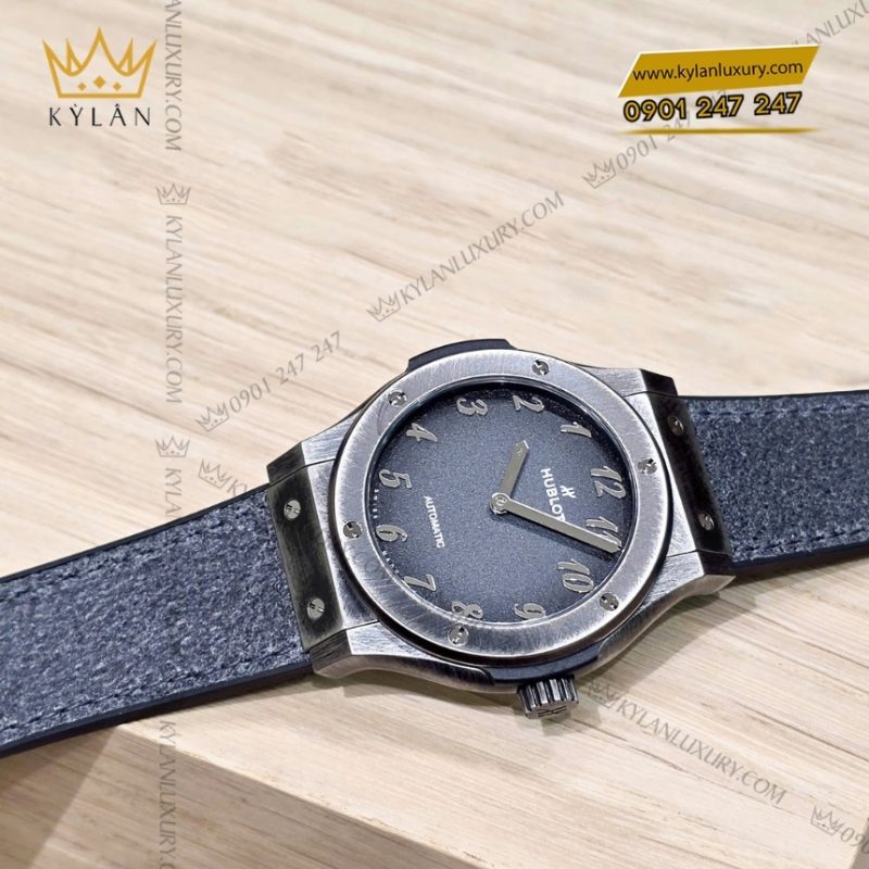 Đồng hồ Hublot Classic Fusion Titanium Retroverse Limited 42mm