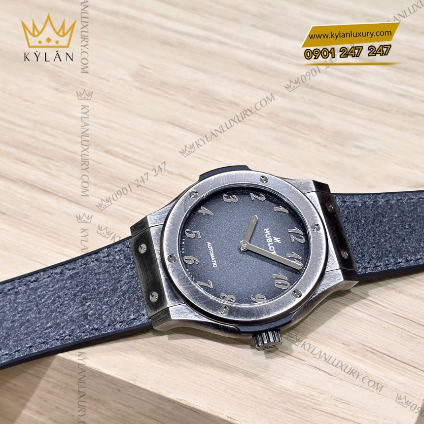 Kỳ Lân Luxury hublot classic fusion titanium retroverse limited 3 Đồng hồ Hublot Classic Fusion Titanium Retroverse Limited 42mm