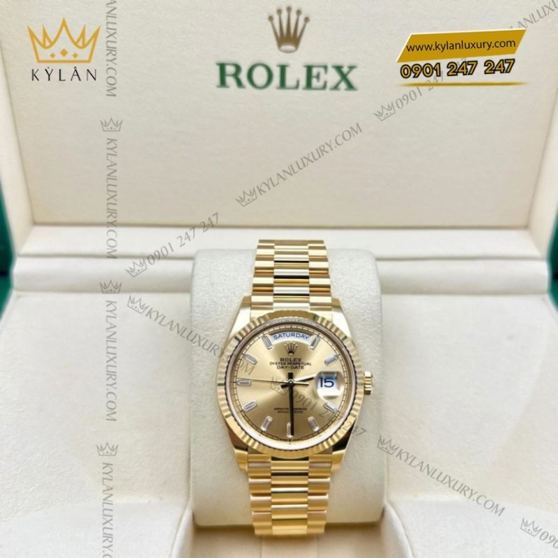 Đồng hồ Rolex Day Date champagne cọc kim baguette 128238-0132